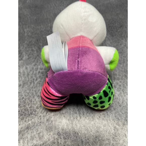 Funko Five Nights at Freddys Rockstar Chica - Picture 4 of 5